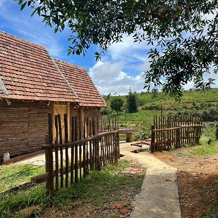 Konke Ruong Farmstay Kon Von Kla Exterior foto